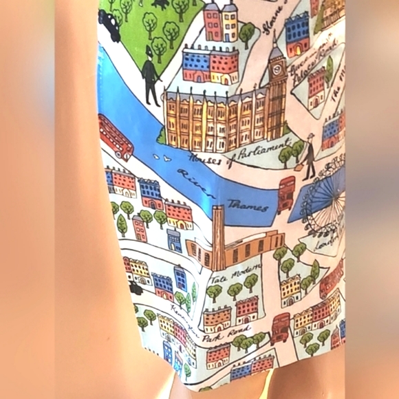 HARRODS Vtg London UK Map Dept Store Oil Cloth Easy Wipe Souvenir Tie Chef Apron - Picture 11 of 16